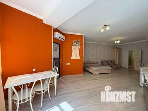 Студия квартира, посуточно, 30м2, 2/5 этаж