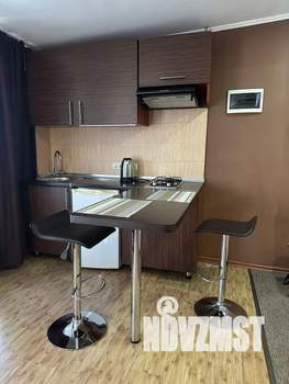 Студия квартира, посуточно, 30м2, 1/1 этаж