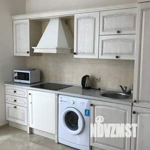 Студия квартира, посуточно, 65м2, 2/19 этаж