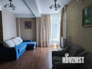 1-к квартира, посуточно, 68м2, 4/7 этаж