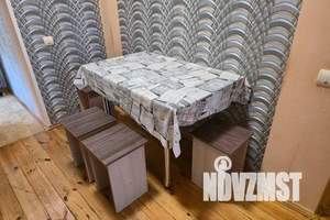 1-к квартира, посуточно, 28м2, 1/2 этаж