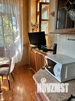 2-к квартира, посуточно, 65м2, 1/3 этаж