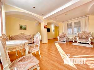 2-к квартира, посуточно, 95м2, 1/4 этаж