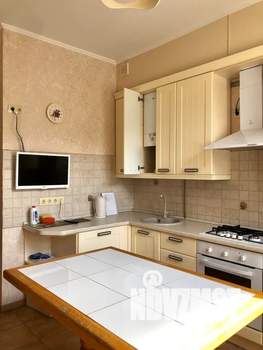 2-к квартира, посуточно, 50м2, 4/4 этаж