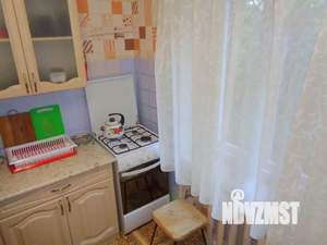 2-к квартира, посуточно, 50м2, 1/2 этаж