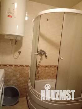 Студия квартира, посуточно, 25м2, 1/3 этаж