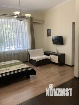 1-к квартира, посуточно, 30м2, 1/2 этаж