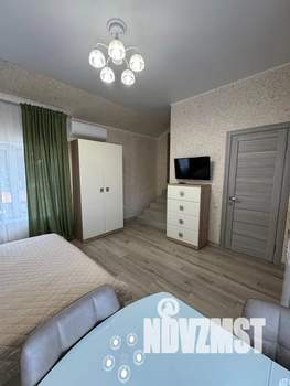Студия квартира, посуточно, 28м2, 3/3 этаж