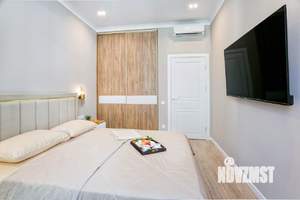 1-к квартира, посуточно, 55м2, 6/8 этаж