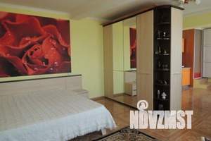 1-к квартира, посуточно, 40м2, 2/2 этаж