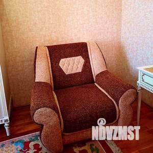 2-к квартира, посуточно, 50м2, 3/3 этаж