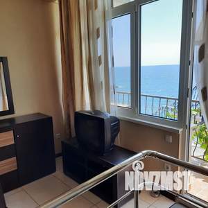 1-к квартира, посуточно, 40м2, 1/5 этаж