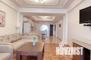 1-к квартира, посуточно, 57м2, 2/3 этаж