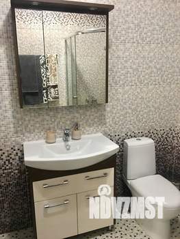 Студия квартира, посуточно, 38м2, 5/7 этаж