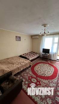 1-к квартира, посуточно, 40м2, 3/5 этаж