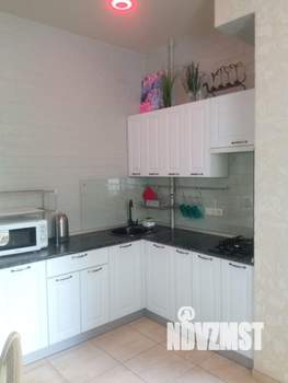 2-к квартира, посуточно, 42м2, 1/1 этаж