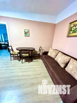 2-к квартира, посуточно, 48м2, 3/3 этаж