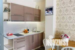 1-к квартира, посуточно, 40м2, 3/7 этаж