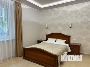 2-к квартира, посуточно, 55м2, 1/2 этаж