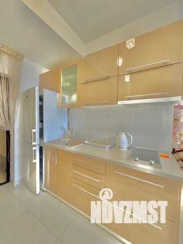 Студия квартира, посуточно, 30м2, 3/6 этаж