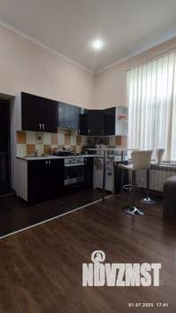 Студия квартира, посуточно, 33м2, 2/2 этаж