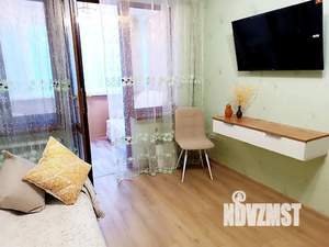 2-к квартира, посуточно, 50м2, 1/5 этаж