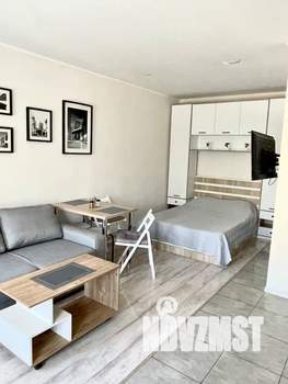 Студия квартира, посуточно, 28м2, 3/3 этаж