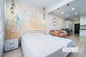 Студия квартира, посуточно, 35м2, 17/18 этаж