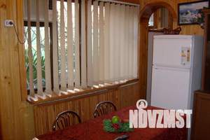 2-к квартира, посуточно, 50м2, 1/2 этаж