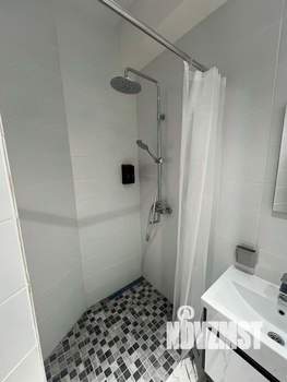 1-к квартира, посуточно, 42м2, 3/3 этаж