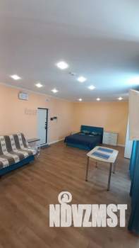 Студия квартира, посуточно, 37м2, 4/7 этаж