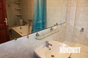 1-к квартира, посуточно, 57м2, 1/1 этаж