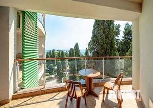 Студия квартира, посуточно, 38м2, 4/18 этаж