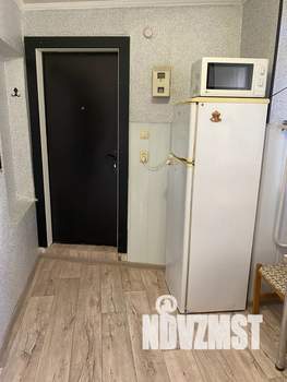 1-к квартира, посуточно, 43м2, 1/2 этаж