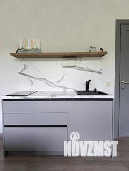 Студия квартира, посуточно, 40м2, 10/11 этаж