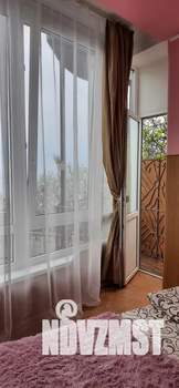 1-к квартира, посуточно, 39м2, 1/2 этаж
