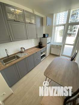 1-к квартира, посуточно, 40м2, 4/4 этаж