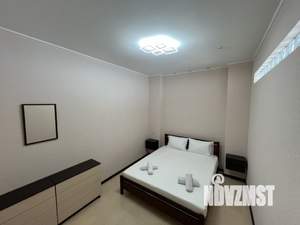 1-к квартира, посуточно, 93м2, 1/1 этаж