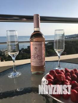 Студия квартира, посуточно, 40м2, 5/9 этаж