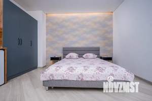 1-к квартира, посуточно, 27м2, 3/3 этаж