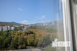 Студия квартира, посуточно, 32м2, 14/18 этаж