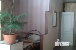 Студия квартира, посуточно, 40м2, 1/3 этаж