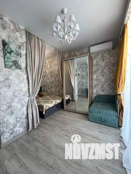 Студия квартира, посуточно, 38м2, 3/6 этаж