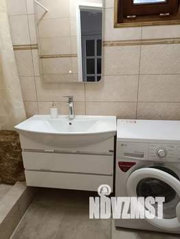 2-к квартира, посуточно, 45м2, 1/2 этаж
