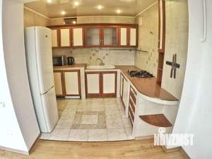 3-к квартира, посуточно, 82м2, 2/9 этаж