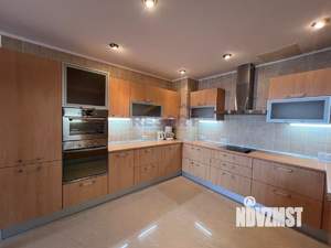 3-к квартира, посуточно, 185м2, 6/6 этаж