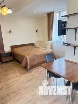 Студия квартира, посуточно, 33м2, 4/6 этаж