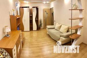 3-к квартира, посуточно, 72м2, 1/9 этаж