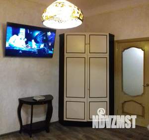 3-к квартира, посуточно, 60м2, 2/2 этаж