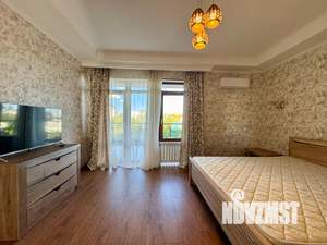 3-к квартира, посуточно, 105м2, 2/5 этаж
